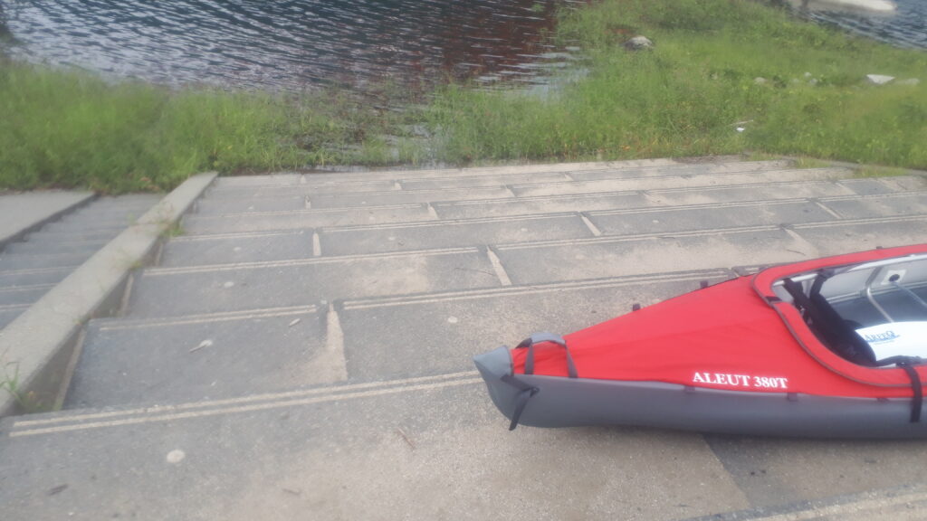 出現した階段より下が出艇場所