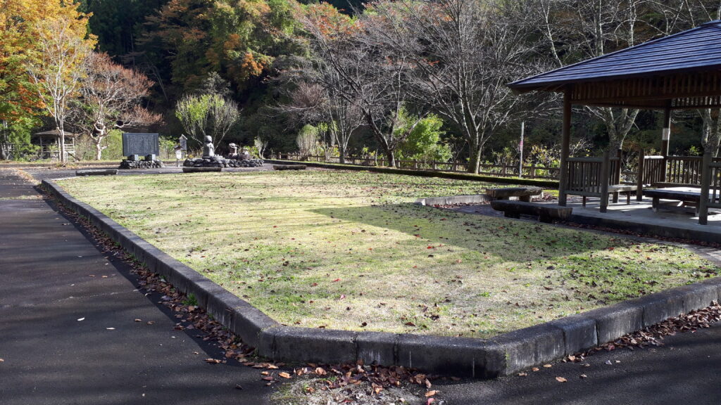 東屋