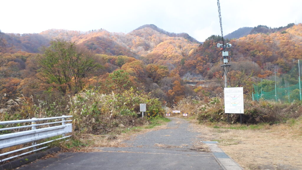 ボート乗場までの距離はある
