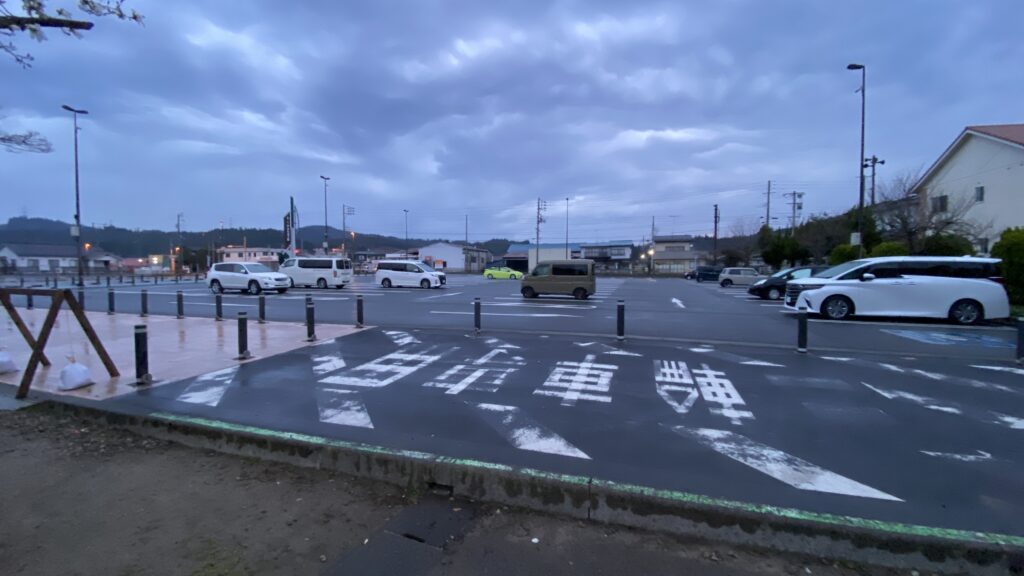 普通車駐車場