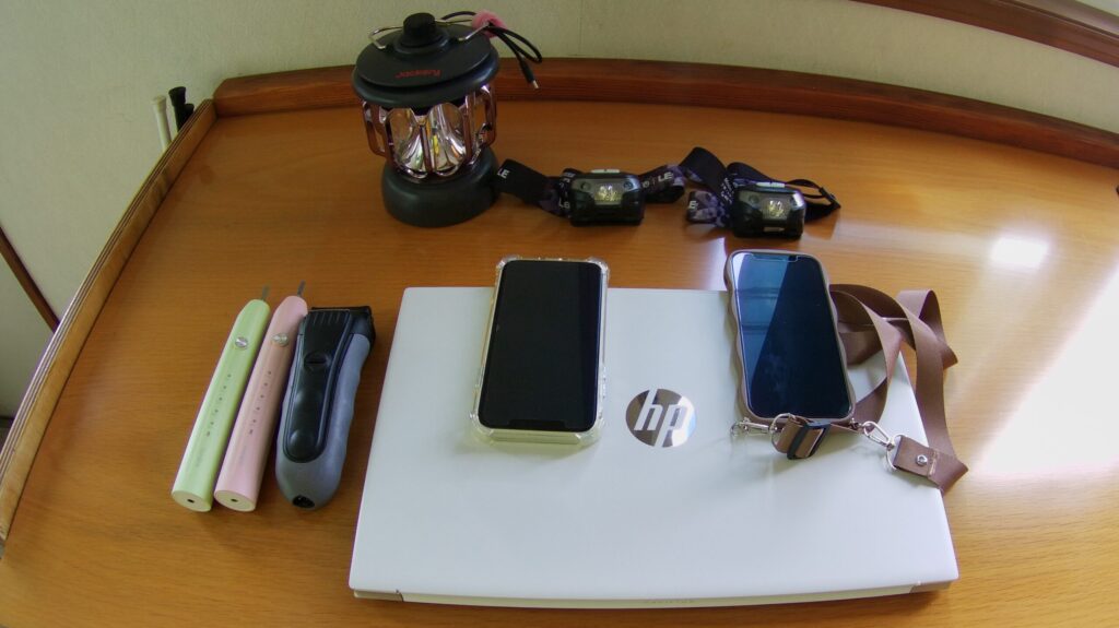 ポタ電で充電するもの