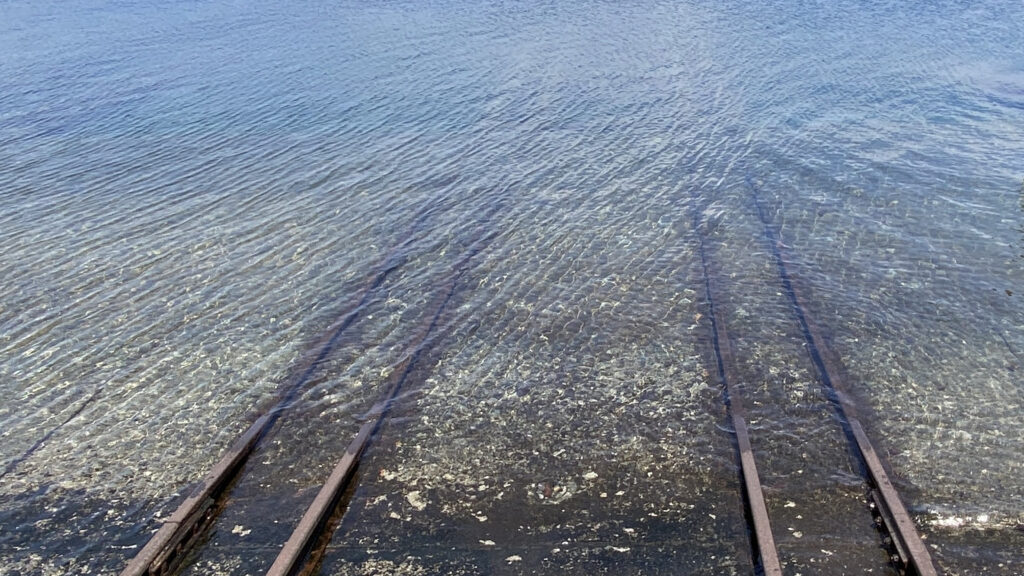 洞爺湖湖底線路