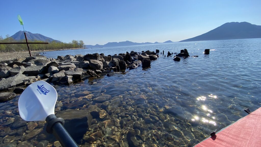 駐車場の前から出発。