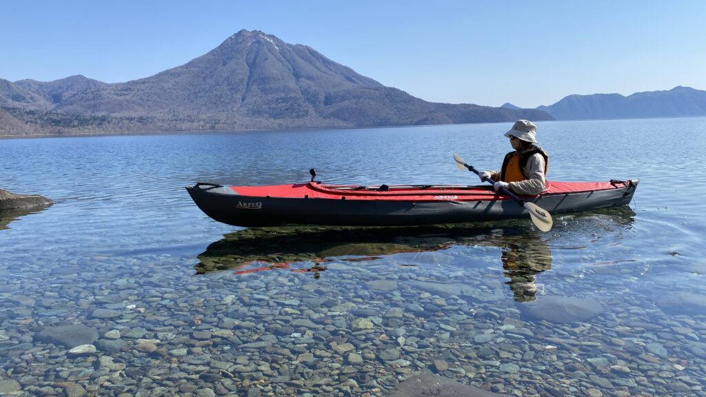 支笏湖でカヤック