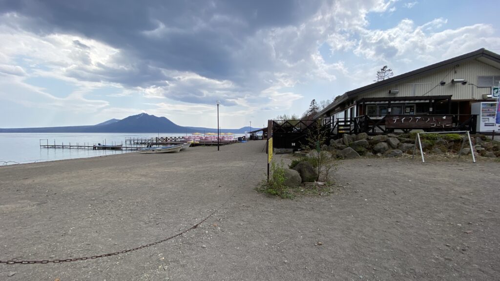 砂地から出艇できるが・・・