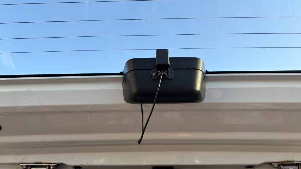 バックモニター取付