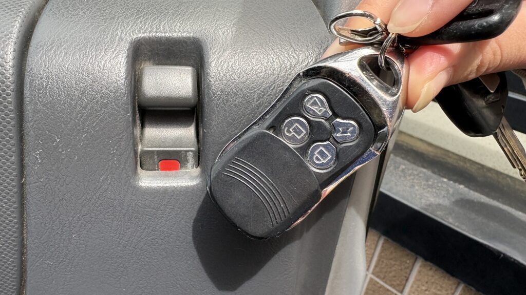 バンのキーレス化